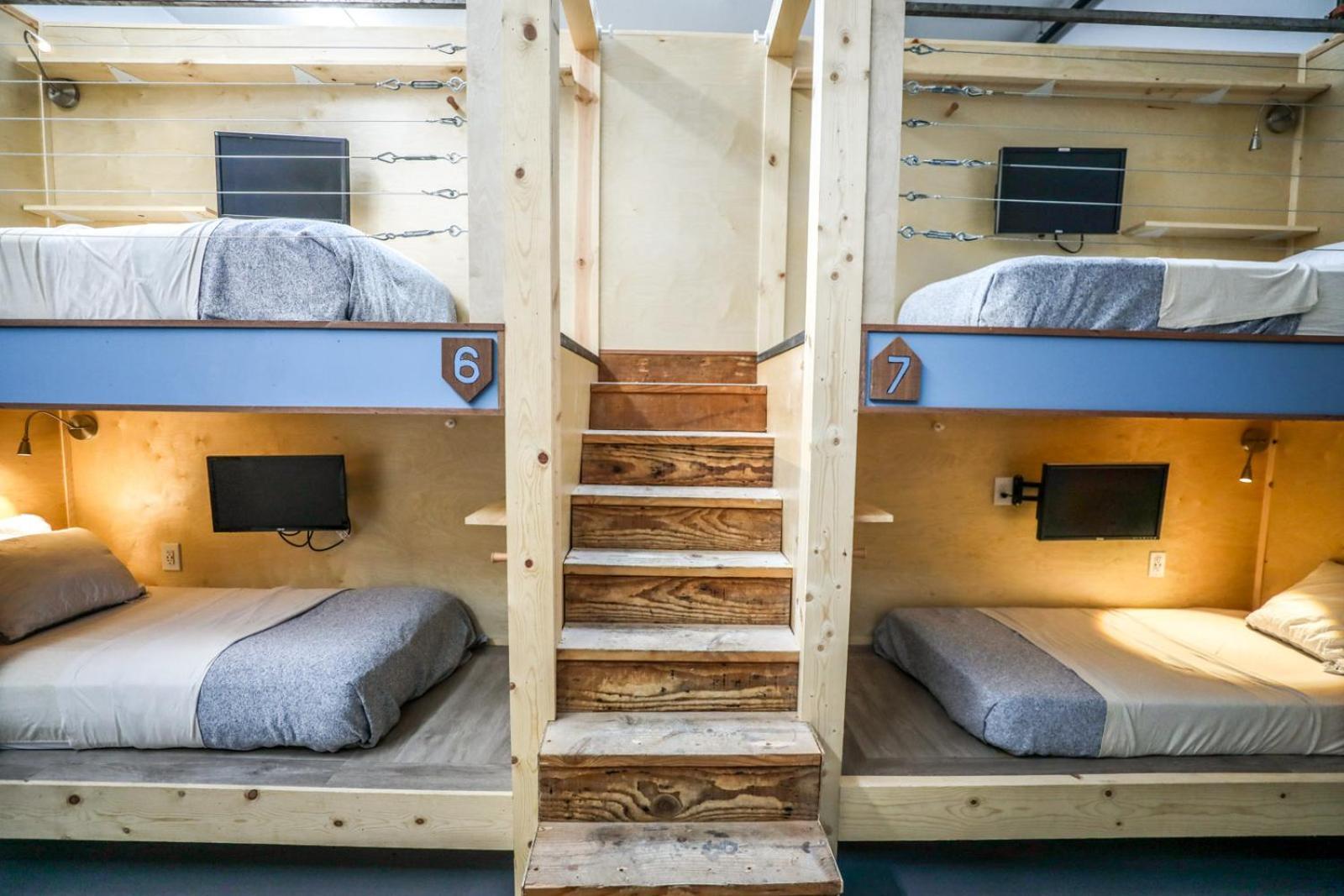 Podshare San Francisco Marina Hostel ภายนอก รูปภาพ